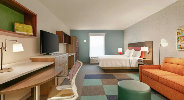 Двухместный люкс Home2 Suites By Hilton Chantilly Dulles Airport