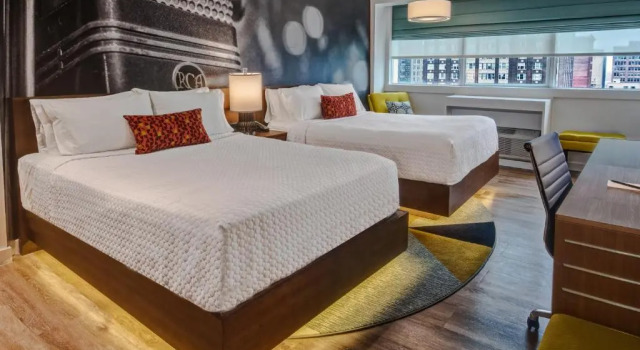 Четырёхместный номер Standard Hotel Indigo - Memphis Downtown by IHG