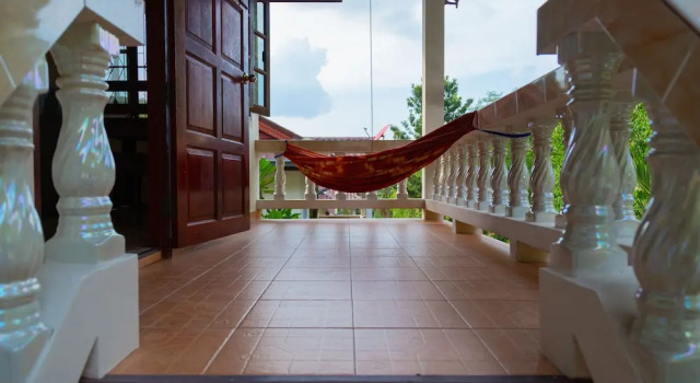 Коттедж Comfort с балконом Tropical Home Koh Phangan