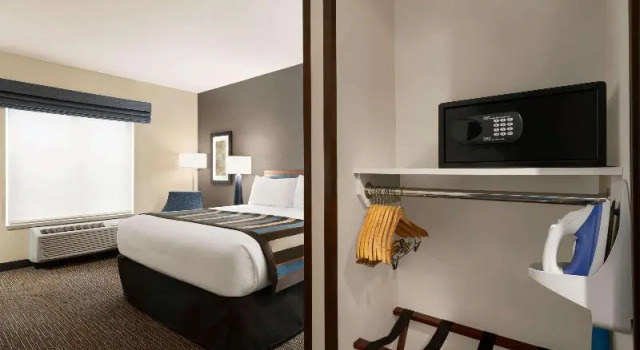 Standardowy pokój Courtyard by Marriott Seattle SeaTac Airport