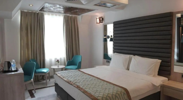 Suite De ejecutivo Noor Land Hotel