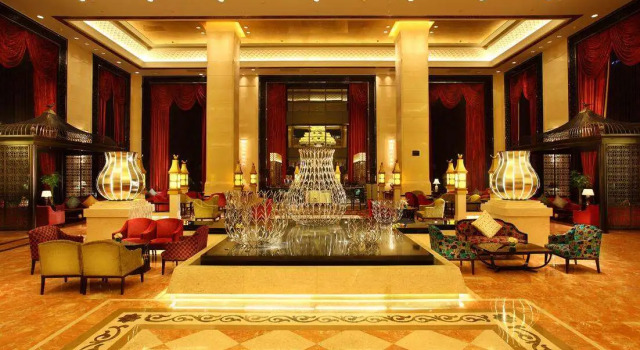 Wyndham Grand Plaza Royale Palace Chengdu, Rezervovat Hotel Hotely v Sichuan s bazénem, Bazén