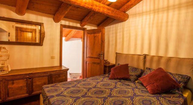 House Al Fopp Valtellina, Buchen Sie Hotel Ardenno 