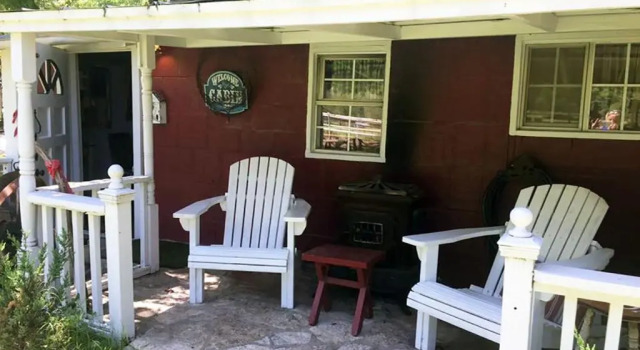 Коттедж Country Woods Inn