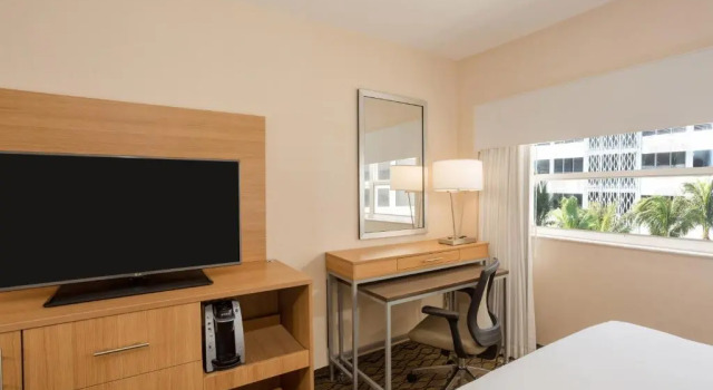 Двухместный номер Standard Holiday Inn Miami Beach-Oceanfront by IHG