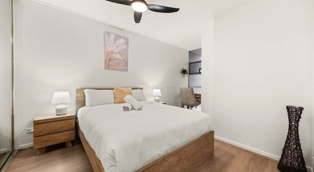 Vibrant 2-bed Apartment With Pool and Gym Access, Забронировать Апартаменты/квартира Брисбен Brisbane Region, рядом с Больница St Andrew's War Memorial