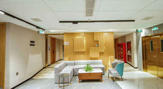 Chonpines Hotel, Buchen Sie Hotel Dongli Tianjin