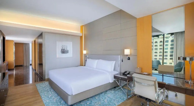 Двухместный номер Угловой гостевой с балконом Hilton Dubai Palm Jumeirah