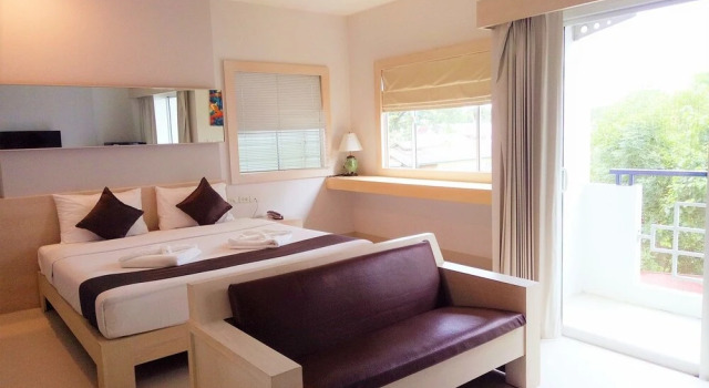 Номер Deluxe с балконом Khuang Singh Residence & Hotel Chiangmai