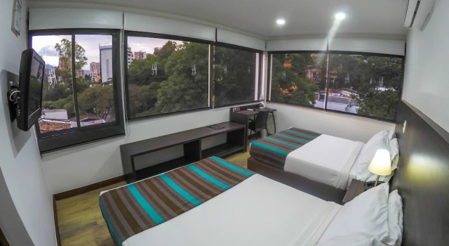 In House, Book Hotel Hotels in Antioquia with Breakfast, Breakfasts