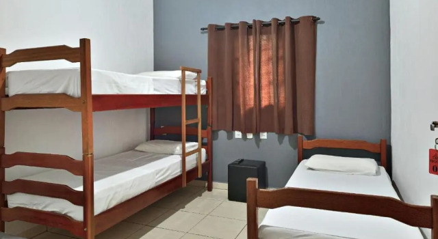 Трёхместный номер Economy HOTEL & HOSTEL RIBEIRAo