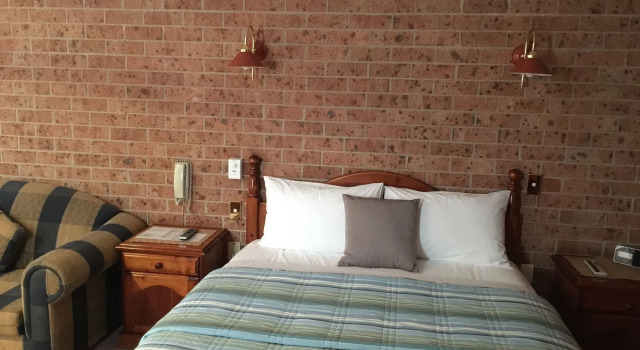 Golden Grain Motor Inn