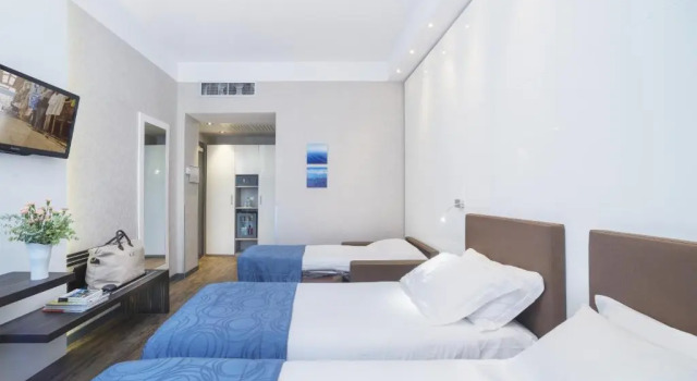 Трёхместный номер c-hotels Atlantic