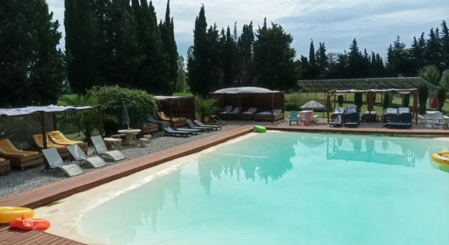 Коттедж с 4 комнатами Domaine Le Piboul