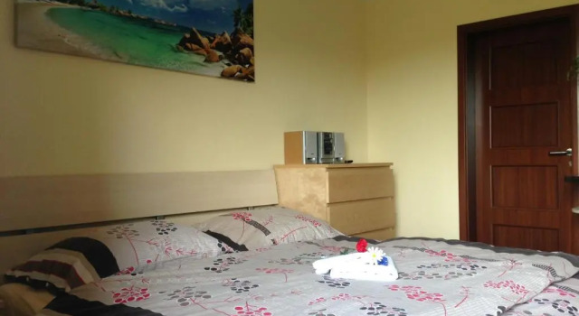 Podhájska - Holiday, Rezervovat Hotel Hotely v Nitriansky kraj s parkováním, Parkování