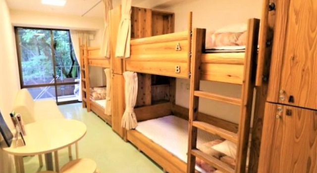 Кровать в общем номере (женский номер) Kyoto Utano Youth Hostel