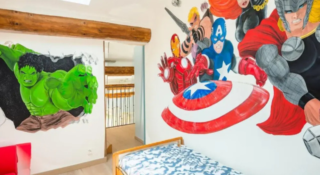 Holiday Home in Vaucluse Near Mont Ventoux, Book Hotel Pernes-les-Fontaines Vaucluse