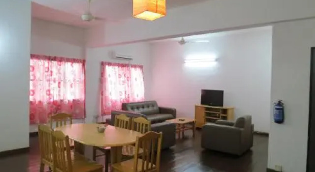 Lumut Titi Panjang Apartment, Book Apartment Hotels in Sitiawan with Parking, Parking