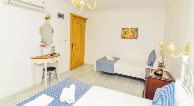 Трёхместный номер Economy с видом на сад Rüzgargülü Otel