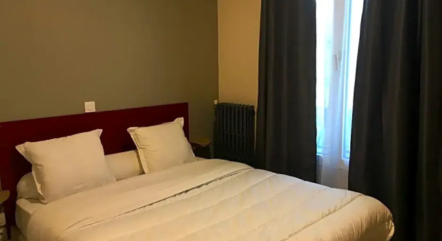 Hotel De Strasbourg, Забронировать Отель Отели в центре Оне-су-Буа, в центре