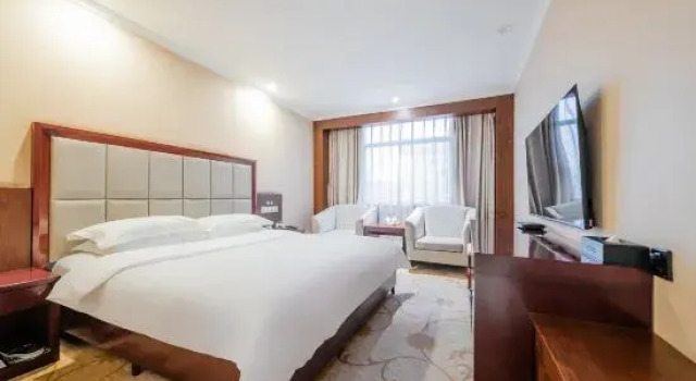 Люкс Deluxe Runhua Junyue Hotel