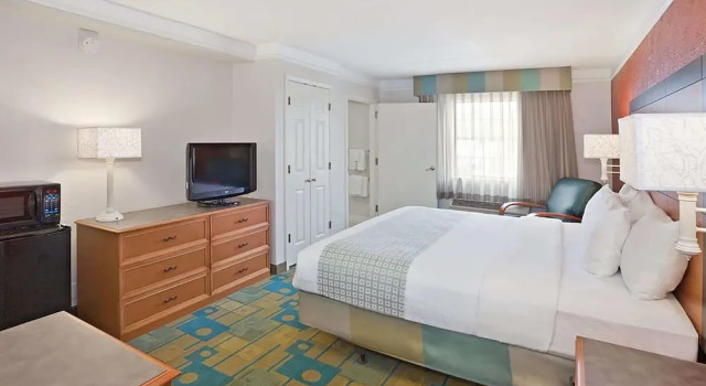 Номер Comfort Norwood Inn & Suites Merrillville