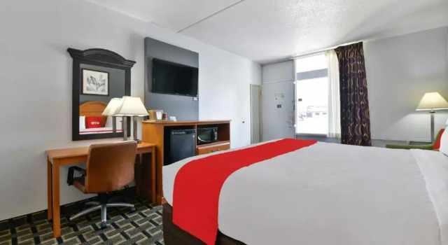 Двухместный номер Premium OYO Hotel Lake Park-Valdosta I-75, Exit 5