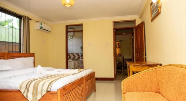 Standard Family room Runako Hostel