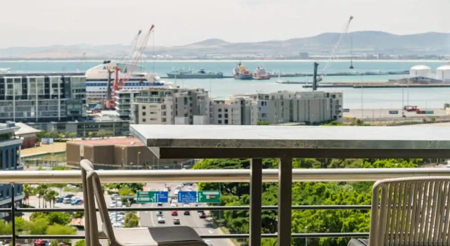 Коттедж Cape Town Deluxe City Apartment Hafen Views