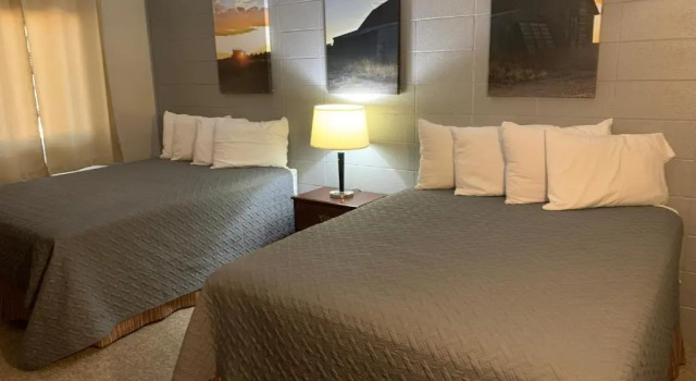 Stepping Inn, Book Hotel Scott City Kansas
