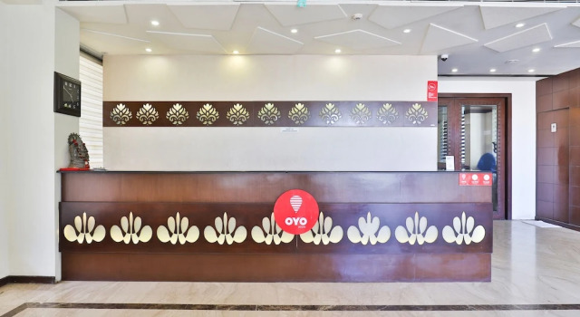 OYO 4320 Hotel Aum Regency, Rezervovat Hotel Hotely v Gujarat s parkováním, Parkování