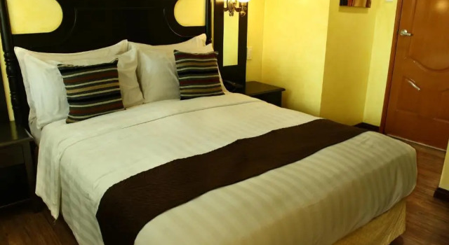 Люкс с 2 комнатами Lee Boutique Hotel Tagaytay