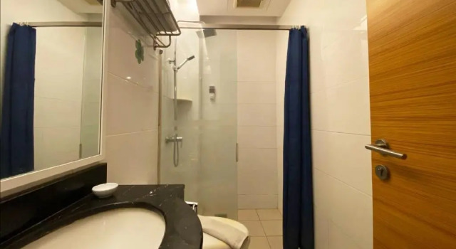 Семейный номер Standard Crown Garden Hotel