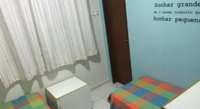 Hostel Casa Dos Girassóis, Забронировать Хостел Отели Жуан-Песоа с парковкой, рядом с Пляж Bessa, Парковка