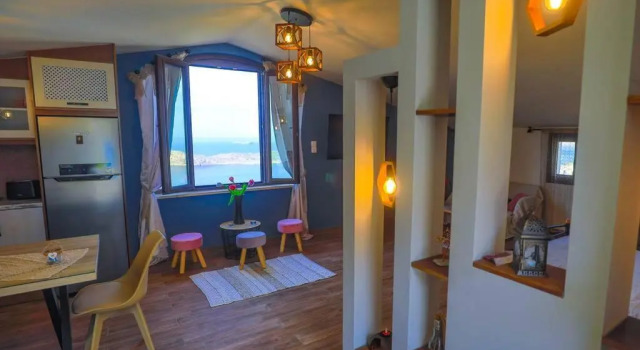 Коттедж Alexander Suite Home