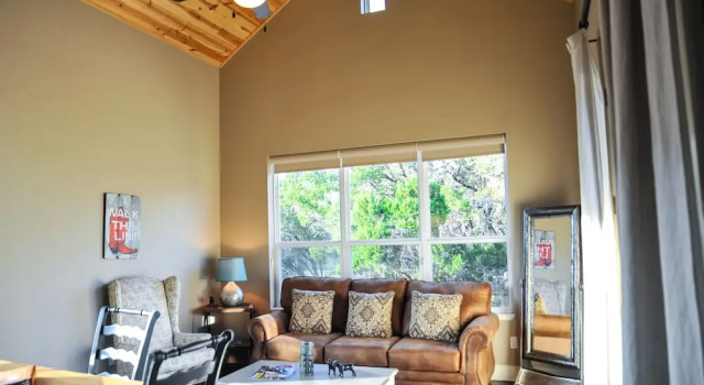 Коттедж Premium Hill Country Casitas