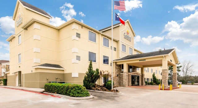 Holiday Inn Express Hotel & Suites Houston Intercontinental East