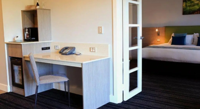 Люкс Executive Novotel Vines Resort Swan Valley