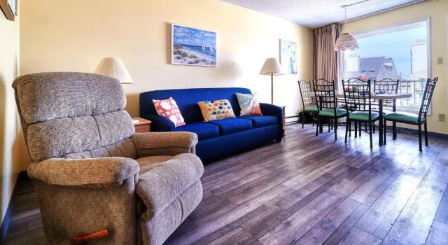 Люкс Acacia Beachfront Resort