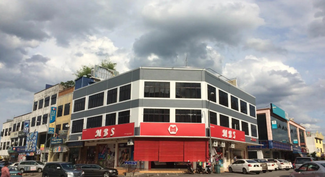 I-Winton Hotel, Buchen Sie Hotel Mentakab Pahang