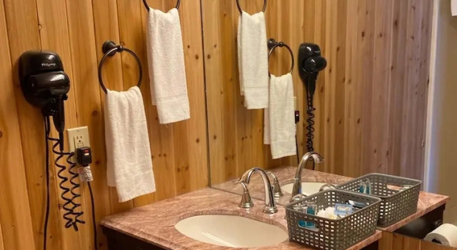 Номер Premium Grange Valley Lakeside Inn & Winery, formerly Memorytown.