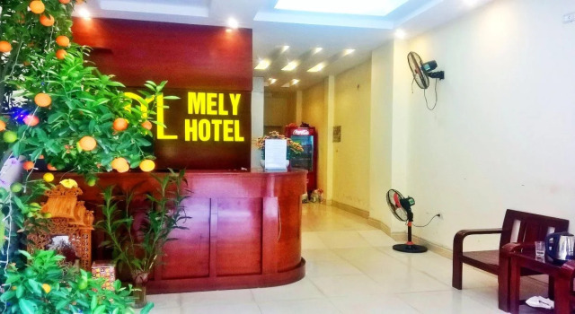 Mely Hotel 2, Забронировать Отель Отели Кау Гиай с парковкой, Парковка