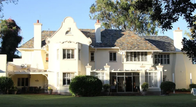 Sondela Guest House, Забронировать Гостевой дом Гостевые дома Булавайо, рядом с Natural History Museum of Zimbabwe, Гостевой дом