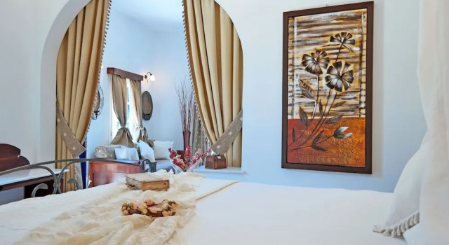 Трёхместный номер Standard с балконом Sun Rock Boutique Suites