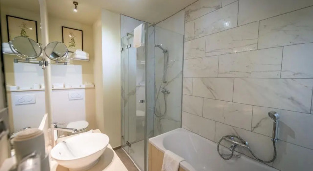 Полулюкс Hotel Jan Brito