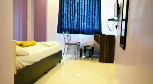 Raj Residency Hotel