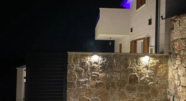 Villa Antica, Rezerwuj Willa Kanica Split-Dalmatia County