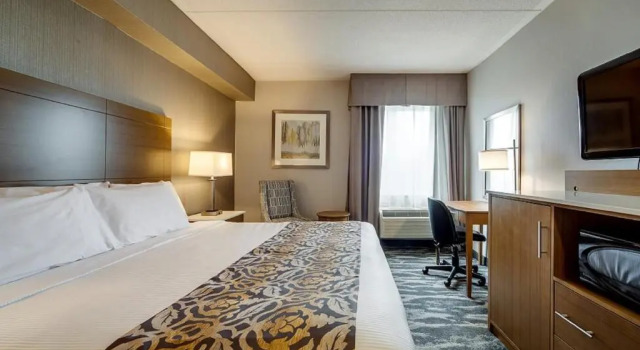Номер Standard Monte Carlo Inn Brampton