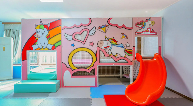 Gyeongju November Kids and Spa, Забронировать Курортный отель Курортные отели провинции Кёнсан-Пукто, Курортный отель