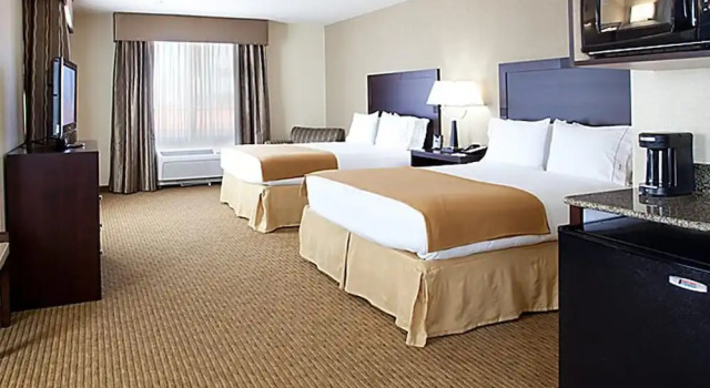 Четырёхместный номер Comfort Blue Way Inn Eagan Extended Stay Minneapolis Airport Eagan North MN